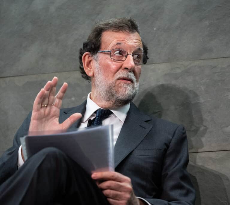 Rajoy sobre el pulso entre Casado y Ayuso: "La sangre no llegará al río"