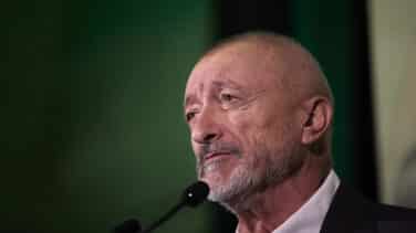 Pérez-Reverte despide a Javier Marías: "Que haya muerto sin el Nobel le quita mucha categoría al premio"