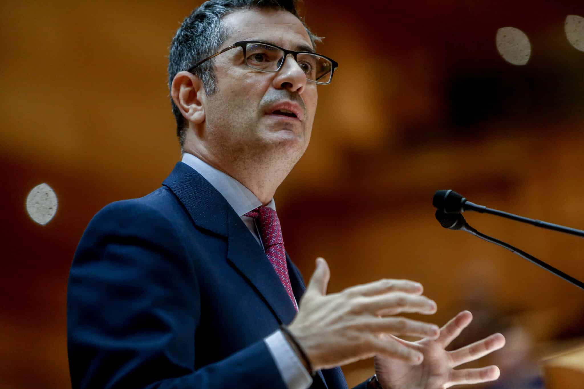 El ministro Félix Bolaños, en el Senado.