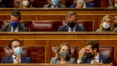 Los diputados del PP expresan su "desconcierto" y "preocupación" por la crisis con Ayuso en una cena con Casado