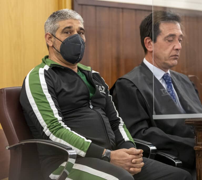 Absuelta la primera periodista condenada por revelar información de un sumario