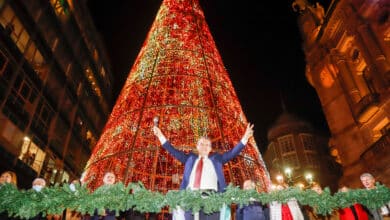 Abel Caballero enciende las luces de Navidad en Vigo: "¡Viva Galicia y viva España!"