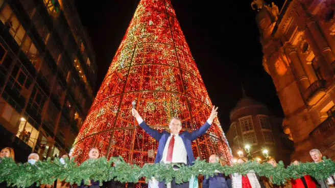 Abel Caballero enciende las luces de Navidad en Vigo: "¡Viva Galicia y viva España!"