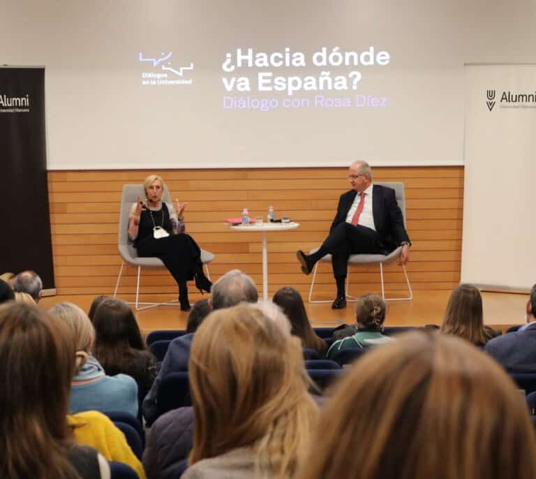 Rosa Díez avisa del riesgo para el sistema democrático del 78: "La ciudadanía no tiene percepción del peligro"