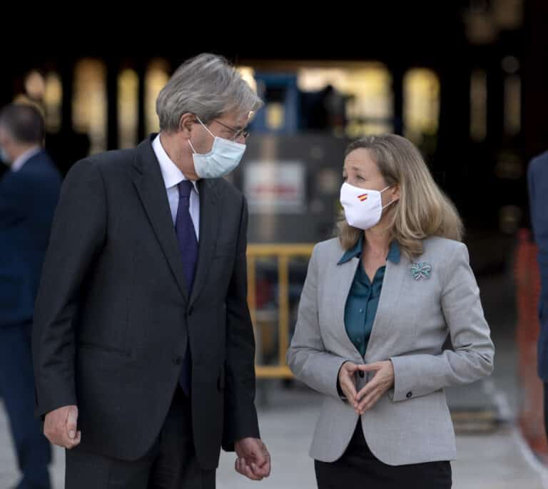 Bruselas rebaja en casi dos puntos su previsión de crecimiento para España