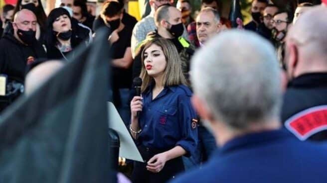 Isabel Peralta, líder de 'Bastión Frontal', durante un homenaje a la División Azul.