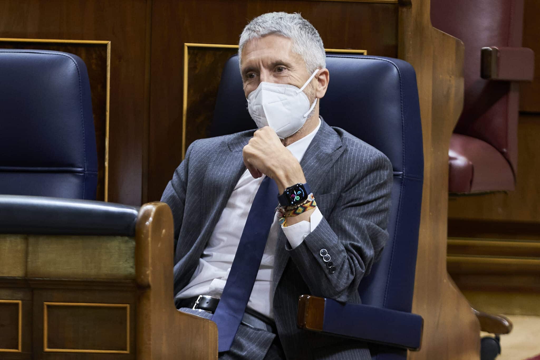 El ministro del Interior, Fernando Grande-Marlaska, en una sesión plenaria en el Congreso de los Diputados.