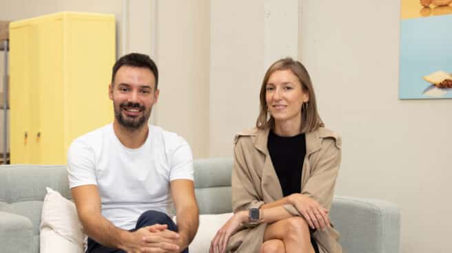 Miquel Antolín y Mireia Trepat, cofundadores de Freshly Cosmetics.