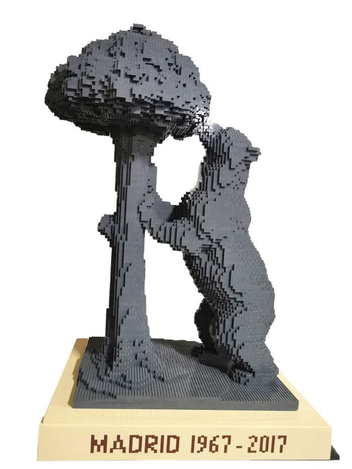 Maqueta de la Estatua del Oso y el Madroño