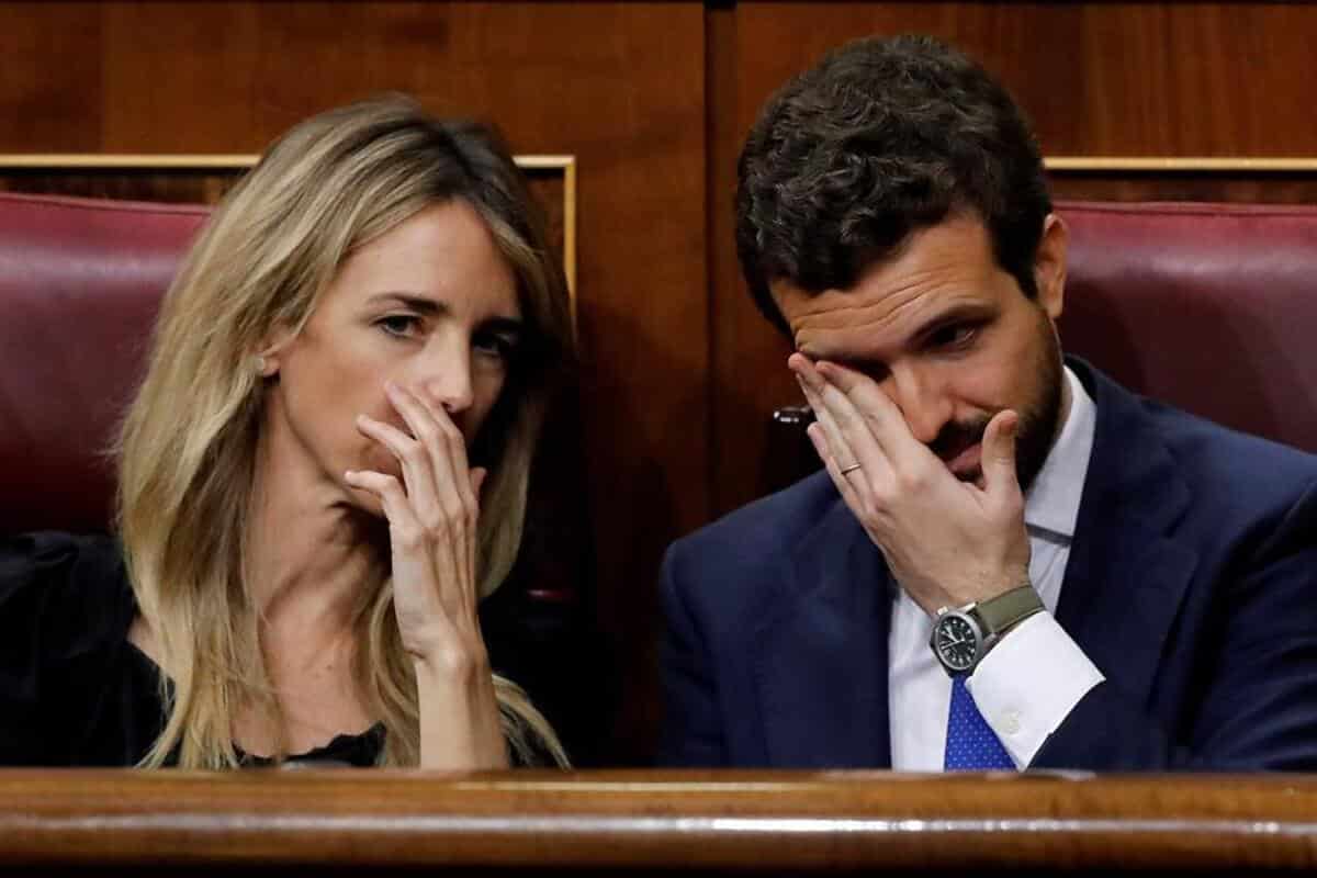 Cayetana Álvarez de Toledo junto a Pablo Casado