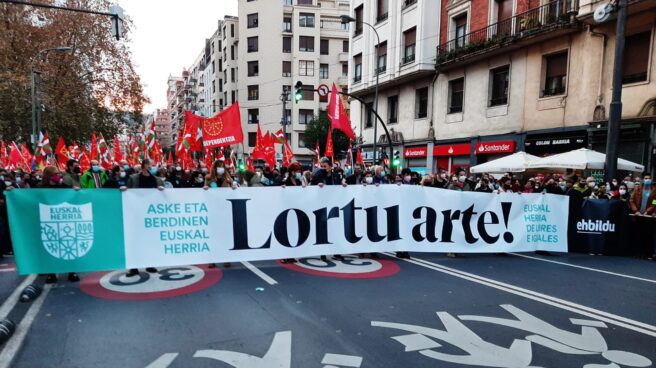 Imagen de la manifestación de este sábado en Bilbao bajo el lema "Lortu arte. Euskal Herria de libres e iguales".