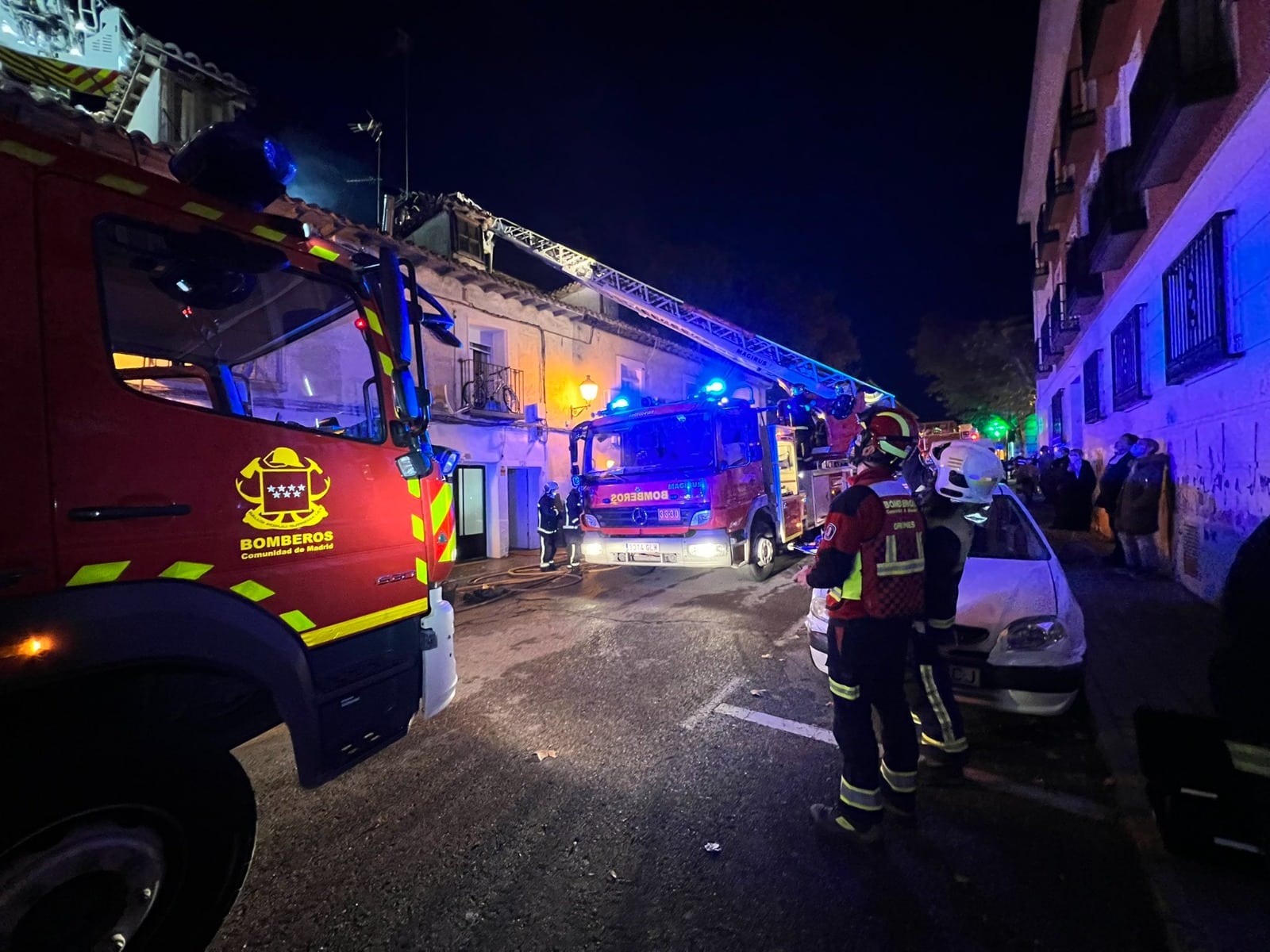 Declarado un incendio en una vivienda de Aranjuez en el que han sido atendidos 9 vecinos