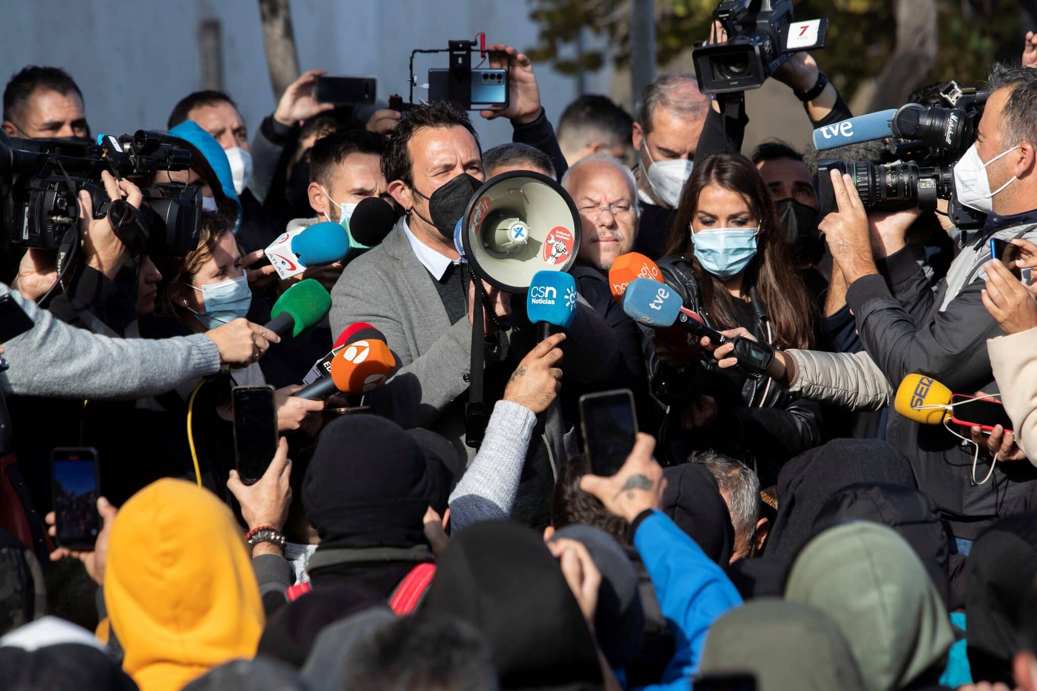 El alcalde de Cádiz, José María González, Kichi, apoya la huelga del metal.