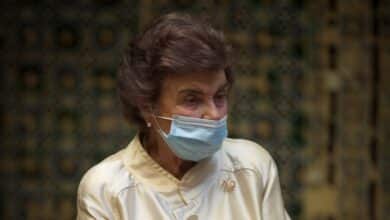 Muere a los 87 años la pintora y escultora Carmen Laffón