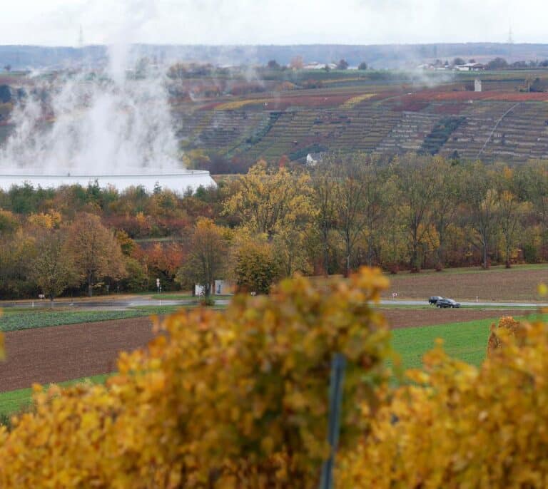 Bruselas planea incluir la nuclear entre las energías verdes de la Unión Europea