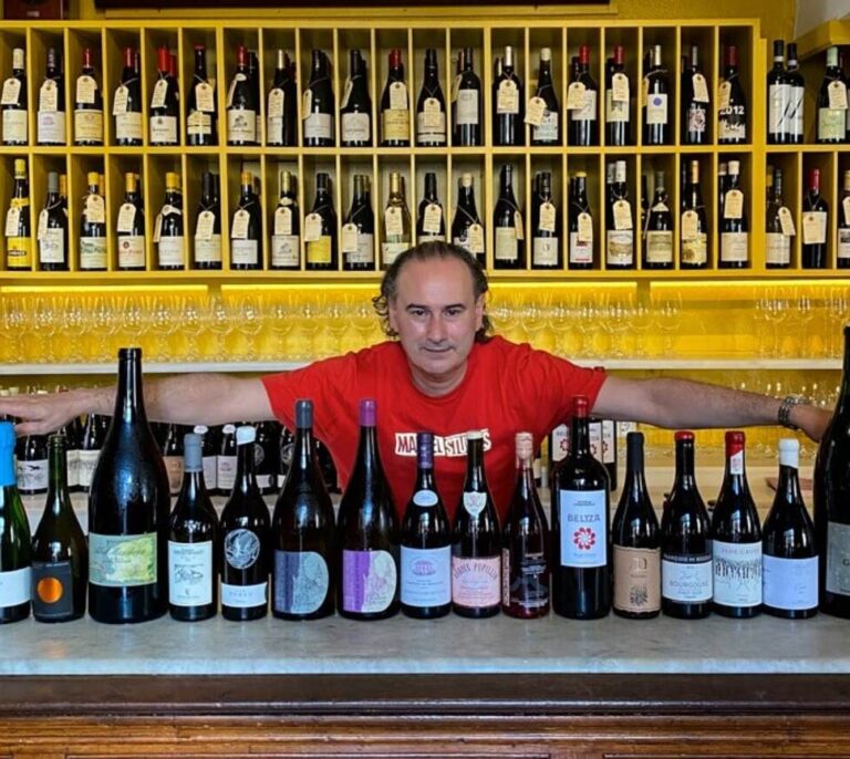 Andrés Conde Laya, mejor sumiller de España: "Ningún vino vale 500 euros"