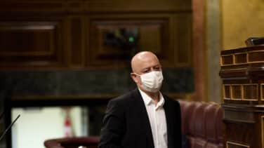 Odón Elorza rompe la disciplina de voto del PSOE y vota contra la elección de Enrique Arnaldo