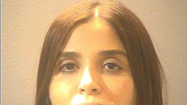 Ficha policial de Emma Coronel, mujer del Chapo Guzmán, tras su detención en Estados Unidos.