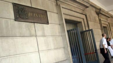 El juez ratifica el procesamiento en el 'caso 18 lobas', pero reconoce que es una decisión "interina"