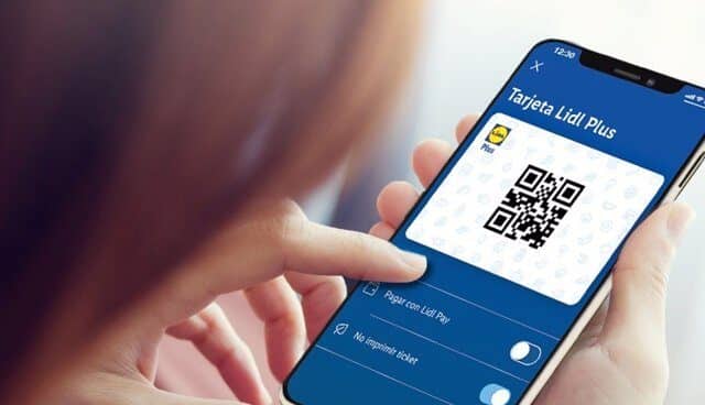 Lidl avanza en la reducción de papel a través de sus tickets de compra Lidl empieza por Canarias para prescindir del ticket de compra y ahorrar 39.000 kilos de papel al año