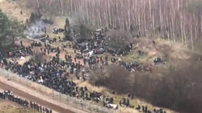 Campamento de migrantes en la frontera entre Bielorrusia y Polonia. Campamento de migrantes en la frontera entre Bielorrusia y Polonia.