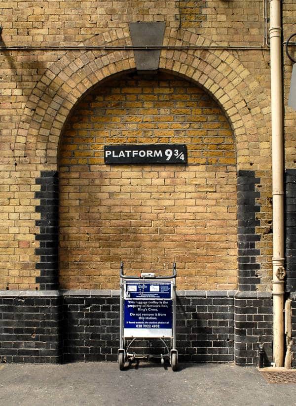 Estación de King's Cross donde se encuentra el andén 9 ¾ de las películas de Harry Potter