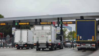 Los camioneros anuncian tres días de huelga antes de Navidad por el "abandono del Gobierno"