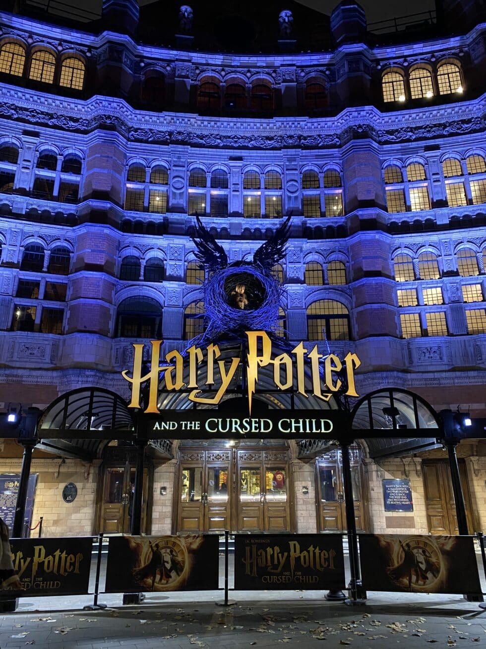 Fachada de 'Palace Theatre', el teatro de Londres donde se representa la obra de 'Harry Potter y el legado maldito'
