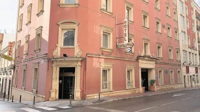 Cierra el Hotel Cervantes de Linares, donde se vistió Manolete la tarde de su muerte
