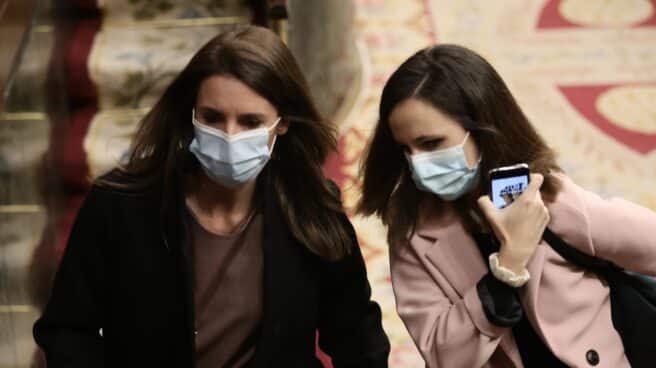 Irene Montero e Ione Belarra, en el Congreso de los Diputados.