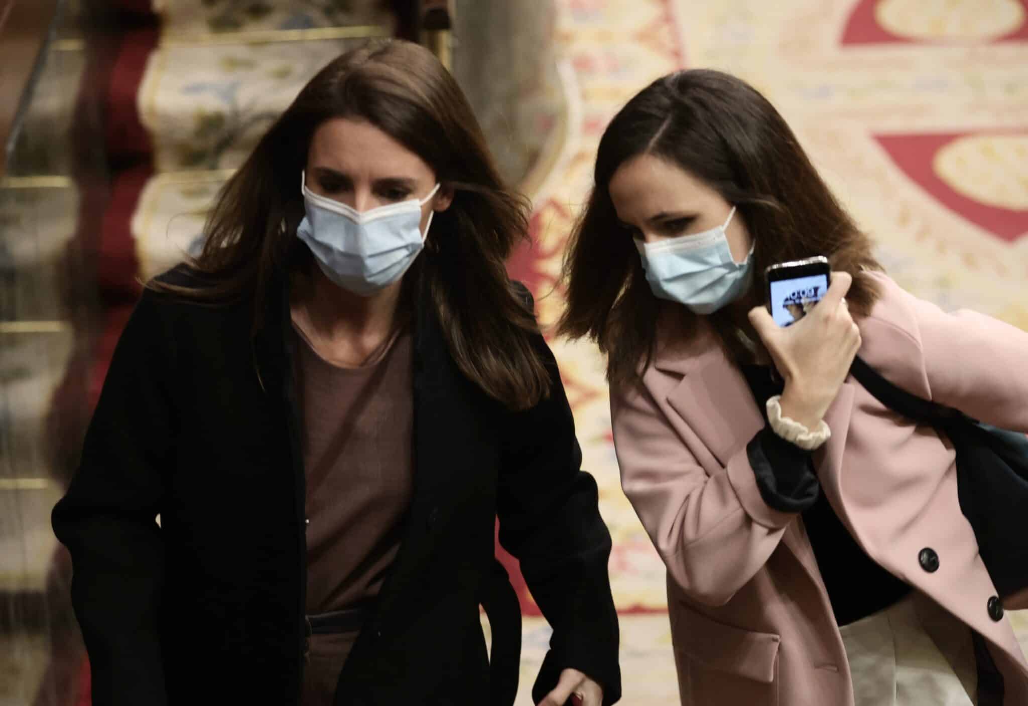 Irene Montero e Ione Belarra, en el Congreso de los Diputados.