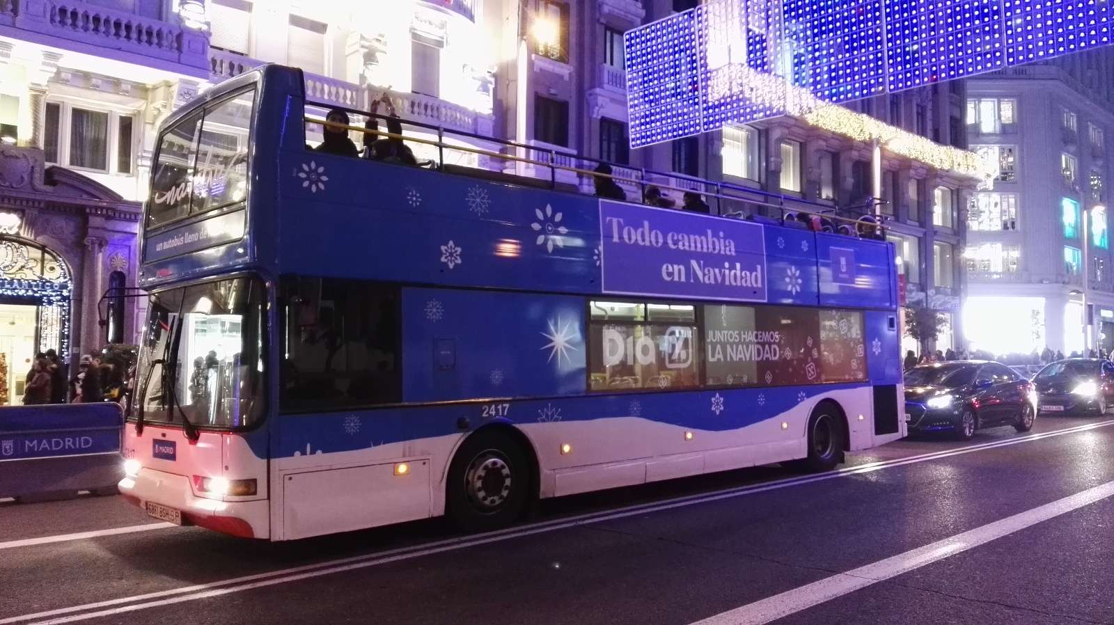 Autobús Naviluz de la Gran Vía.