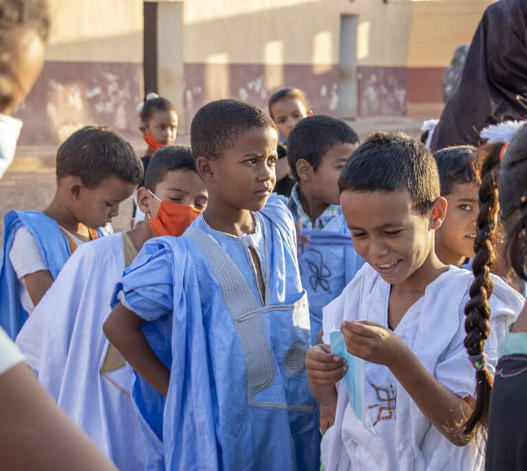 España desbloquea el envío de vacunas a los campamentos saharauis y el Polisario las rechaza: “Llegan demasiado tarde”