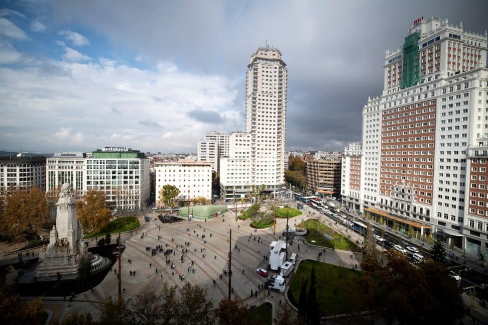 Madrid abre este lunes al público la remodelada Plaza de España, tras más de dos años de obras