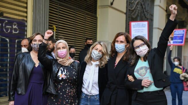 Díaz, Colau, Oltra y Mónica García protagonizan un acto en Valencia sobre liderazgo femenino
