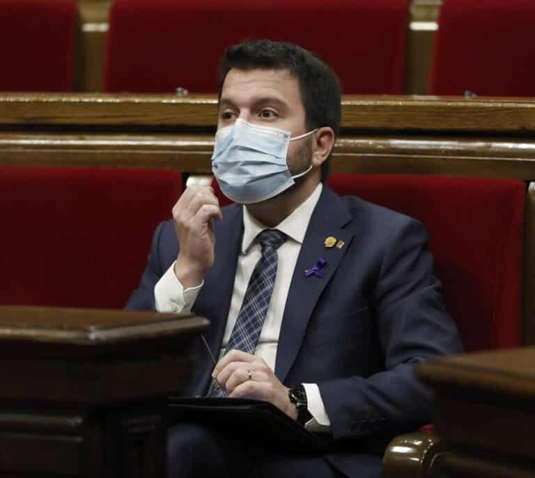 Bronca en el Parlament por el catalán: de Ermua a la violación de Igualada en el debate sobre la escuela