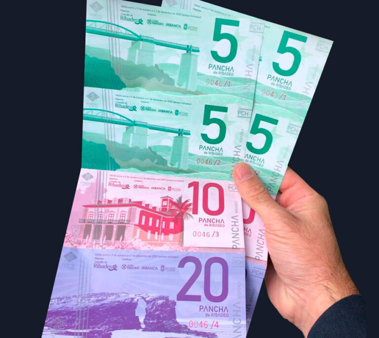 Ribadeo, el pueblo gallego que ha creado (con éxito) su propia moneda: "Aquí se paga en 'panchas'"