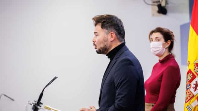 El portavoz parlamentario de ERC, Gabriel Rufián, en rueda de prensa en el Congreso de los Diputados.