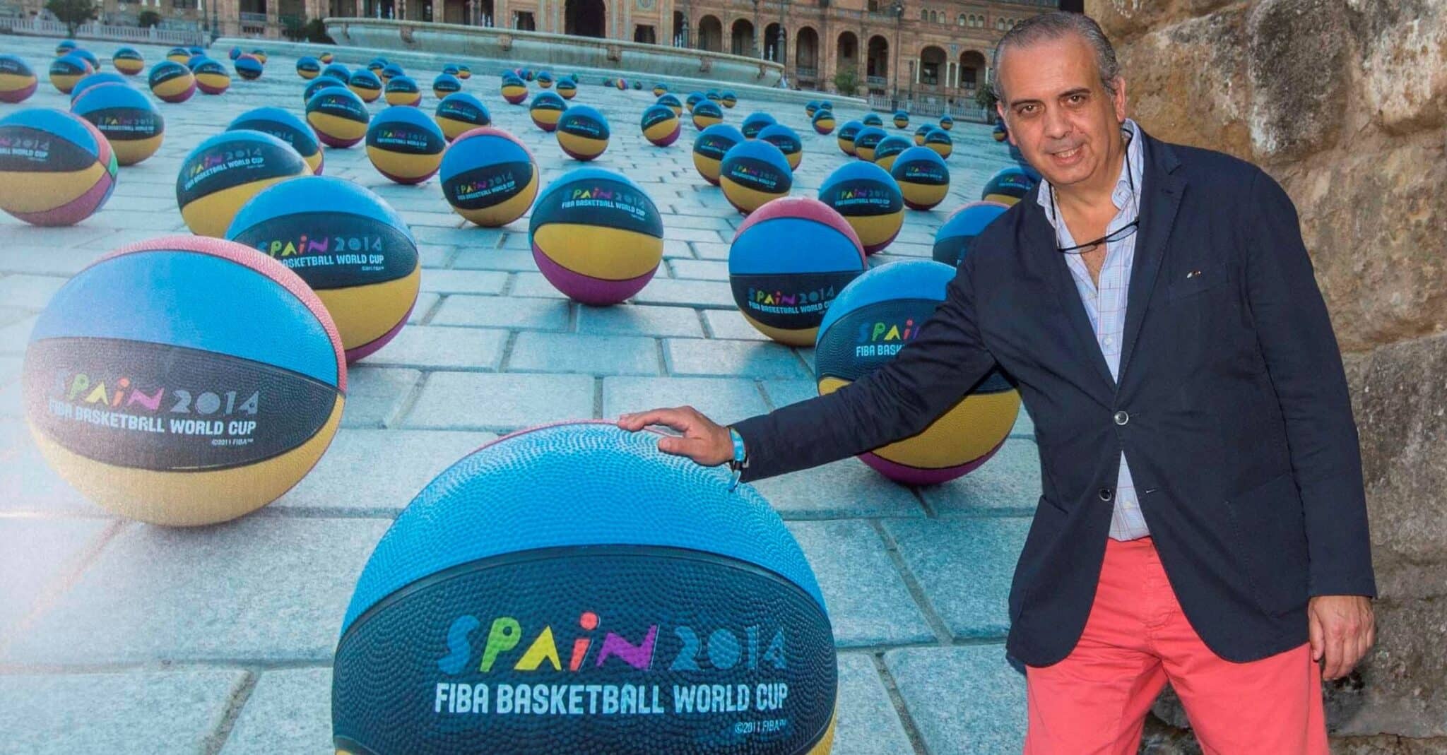 José Luis Sáez, en un acto promocional de la Copa del Mundo 2014.