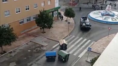 Interior despliega en la huelga de Cádiz la tanqueta que no usó en los disturbios de Barcelona