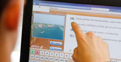 El Senado retoca la Ley de Tráfico como pedían las autoescuelas tradicionales y suprime la formación 'online'