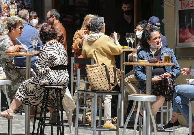 Los empresarios españoles, más optimistas que los italianos y alemanes ante el impacto de la guerra arancelaria 