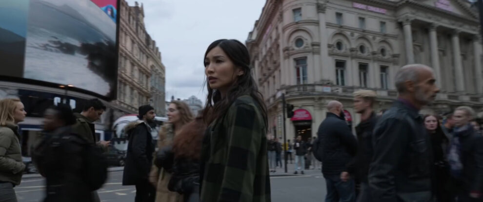 Protagonista de la película 'Eternals' en Piccadilly Circus (Londres)