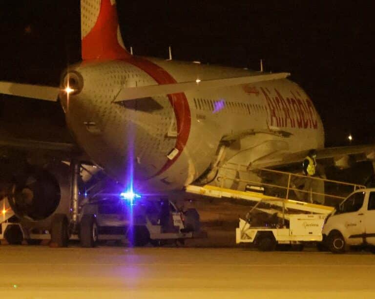 El pasajero que propició la emergencia médica en el aeropuerto de Palma ya fue detenido en España en 2020