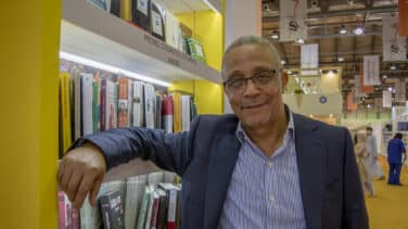 "Que tres escritores españoles, machos con bigote, firmen con un seudónimo femenino es mi victoria"