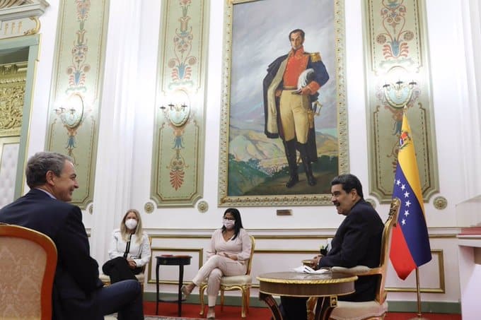 Reunión de Zapatero y Maduro en Caracas (Venezuela).