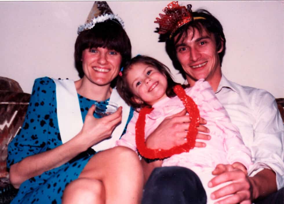 En 1987, la pareja está ya instalada en Estados Unidos y la pequeña Susan cumple cuatro años.