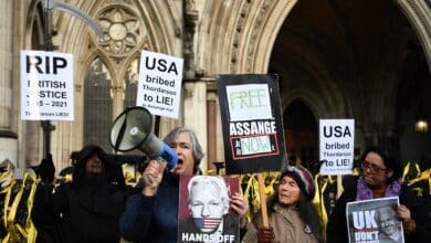 El Tribunal Superior de Londres aprueba la extradición de Assange a EEUU