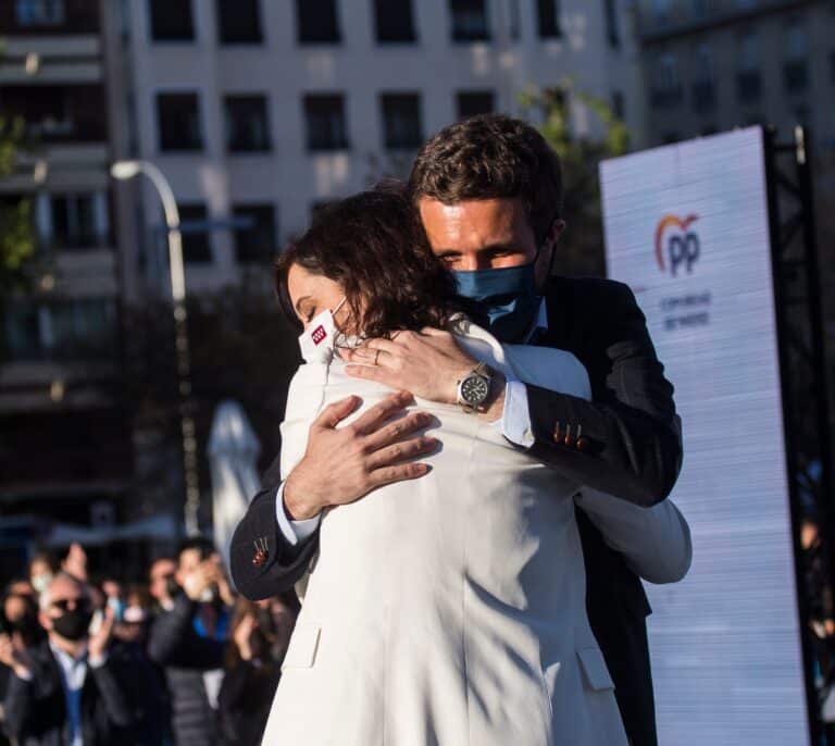 El 51% de las noticias publicadas sobre el PP desde octubre mencionan la crisis entre Casado y Ayuso