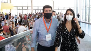 Ciudadanos fía su supervivencia política a reeditar un pacto con Juanma Moreno en Andalucía